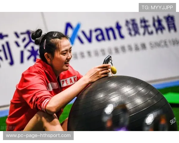 女排主帅战术板上的微创新决定胜负走向