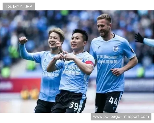 大连英博引进新血液，吕鹏稳守中场成为关键人物