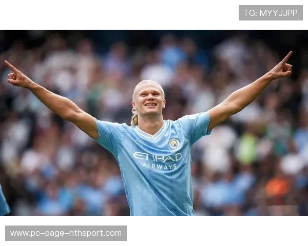 曼城—哈兰德背身拿球点射得手