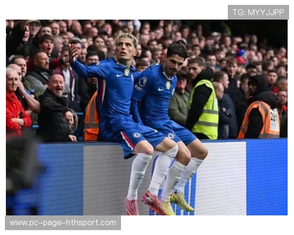 切尔西杰克逊单挑门将冷静一扣后轻松送进球:英超新星的爆发时刻 切尔西杰克逊单挑门将冷静一扣后轻松送进球:英超新星的爆发时刻