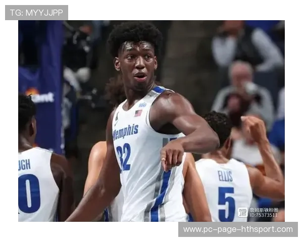 怀斯曼内线连续强吃制造优势,底特律稳定追分