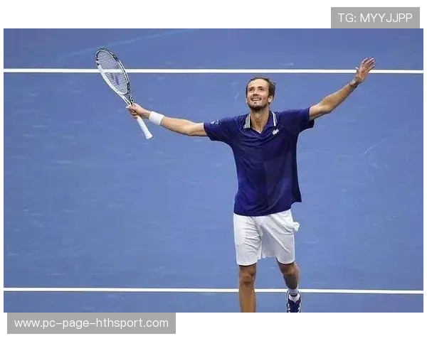 梅德韦杰夫着重提升反拍防守范围